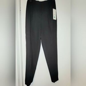 * New * Liz Claiborne Stirrup Pants, 100% Wool Lined Chile Made, Size 6 Womens